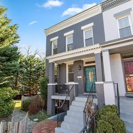 Capitol Hill Stay Like No Other Washington Exterior photo